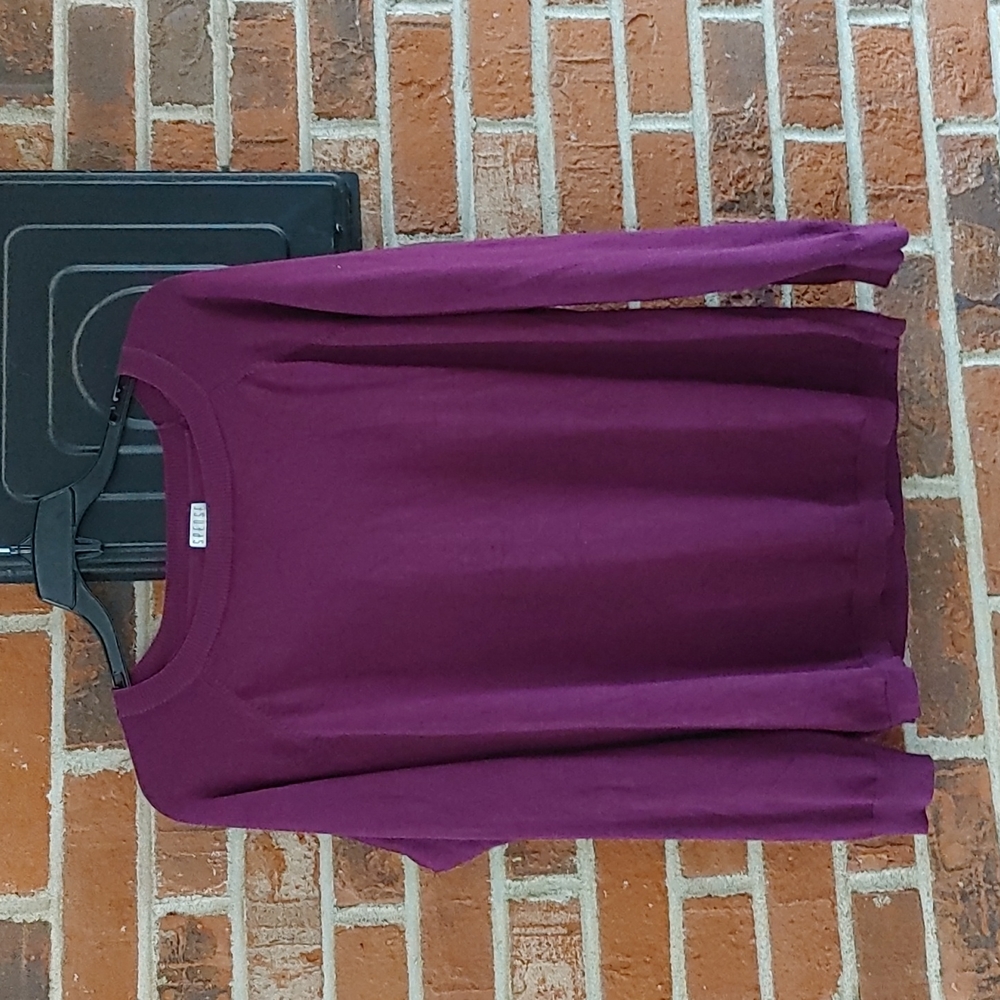 Spense Sweater Size L